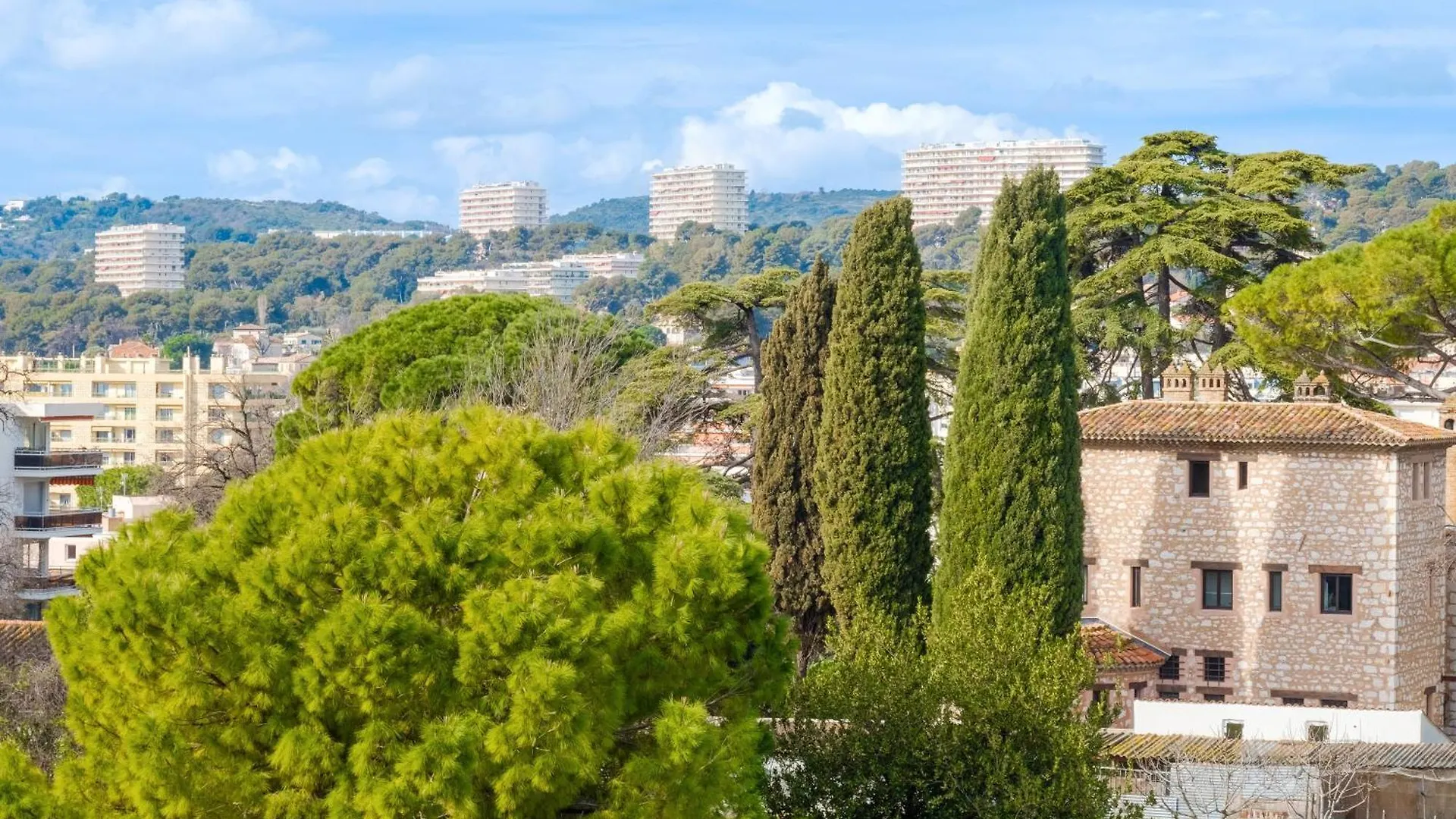 Apartamento Appartement Les Amandiers Cagnes-sur-Mer